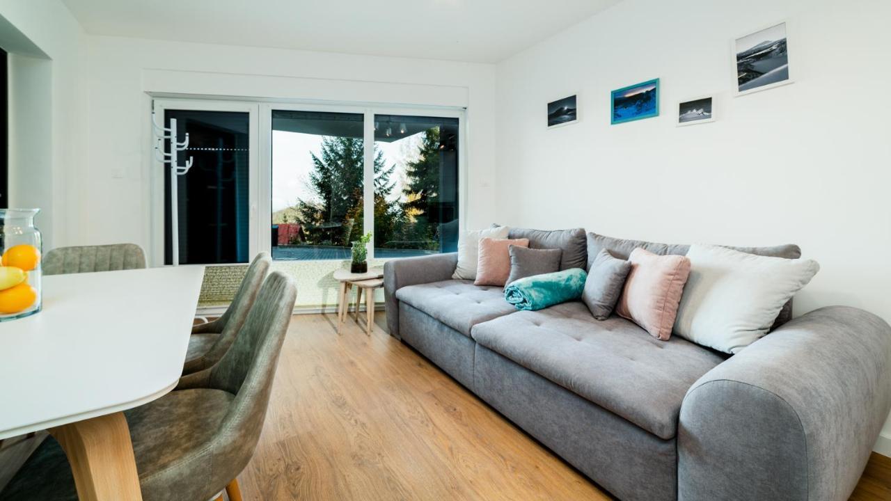 Apartamenty Everysky - Wyspianskiego 4 Karpacz Esterno foto